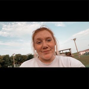 Meet your Posher, Tayler